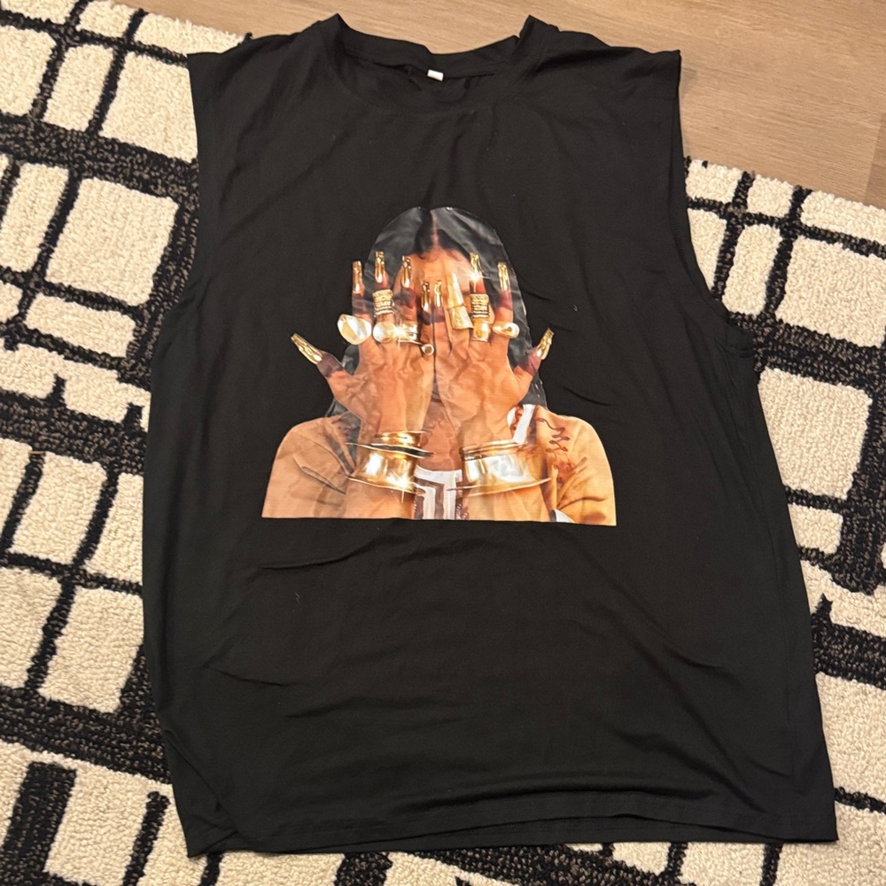 Black Graphic Muscle Tee